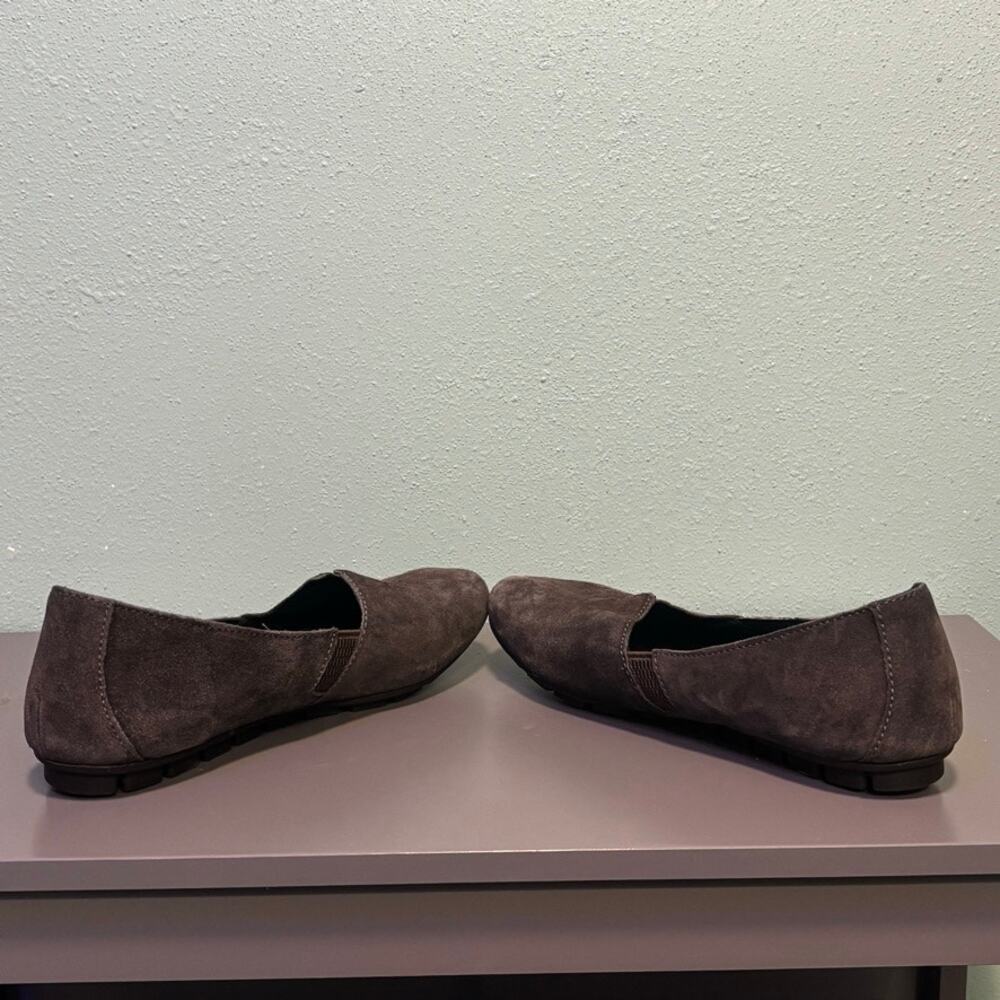 Born Women's Gray Suede Driving Moc Loafers Round Toe Slip On Flats Size 7.5 - Picture 6 of 10